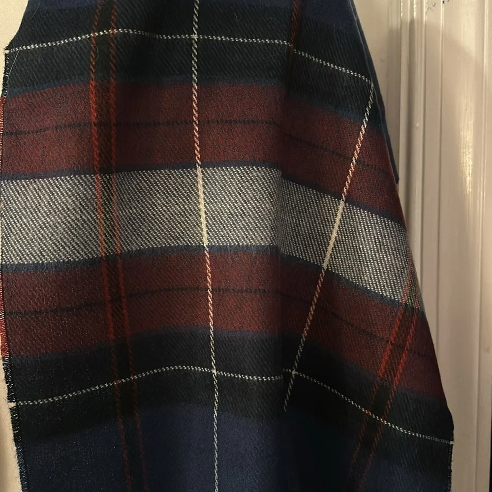 Men’s Super Cashmore Navy, Red & White Plaid Fringe Super Soft Winter Scarf